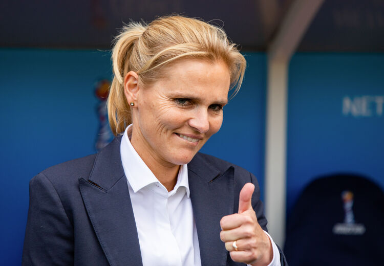 Coach Sarina Wiegman